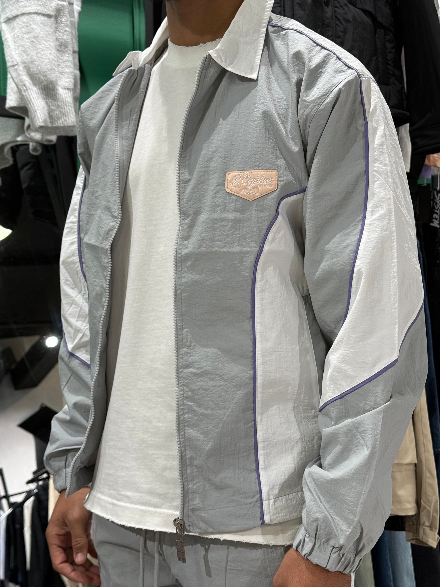 ENSEMBLE RETRO VIBES