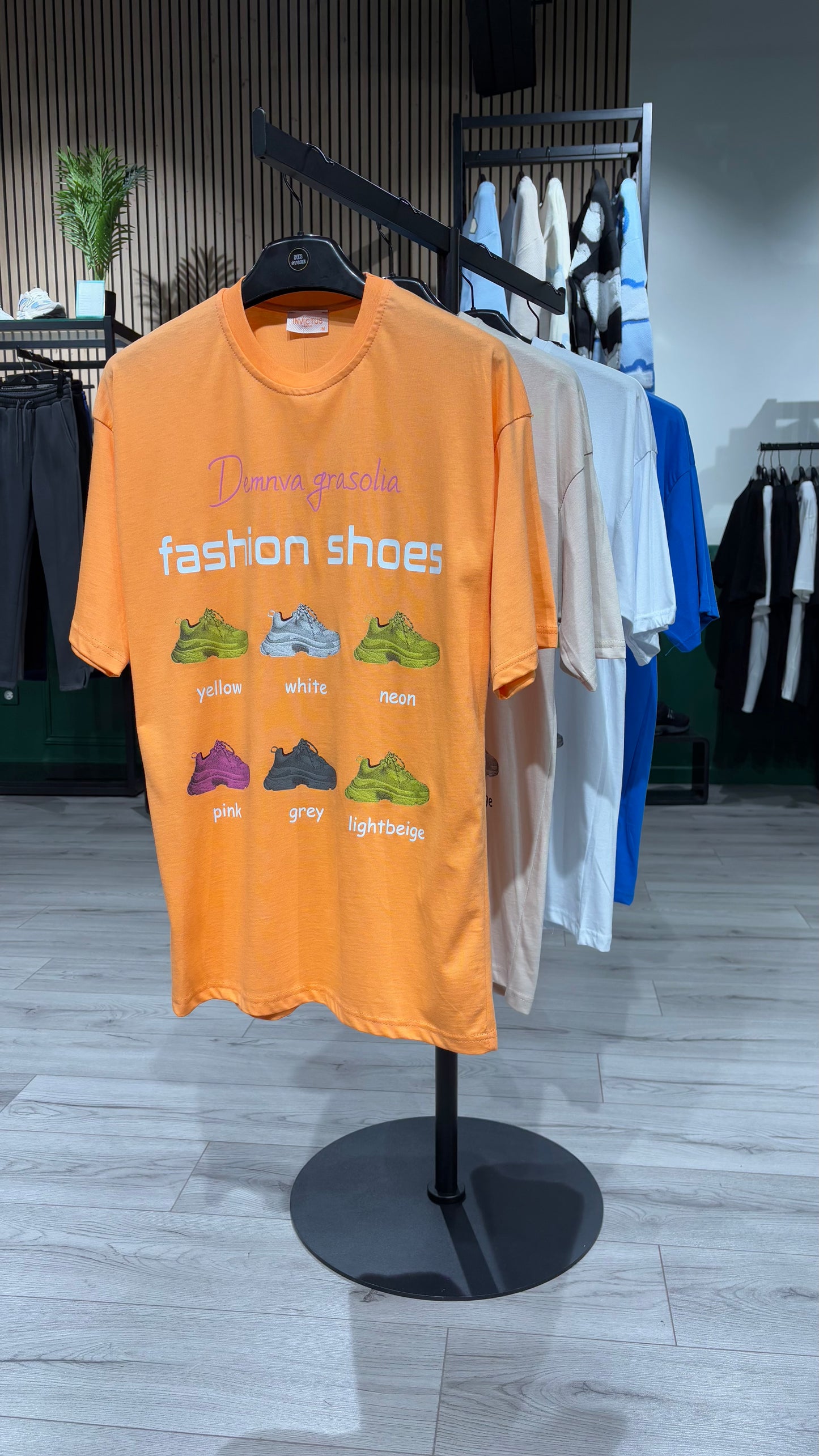 T - SHIRT - FASHION TRACK - HB STORE