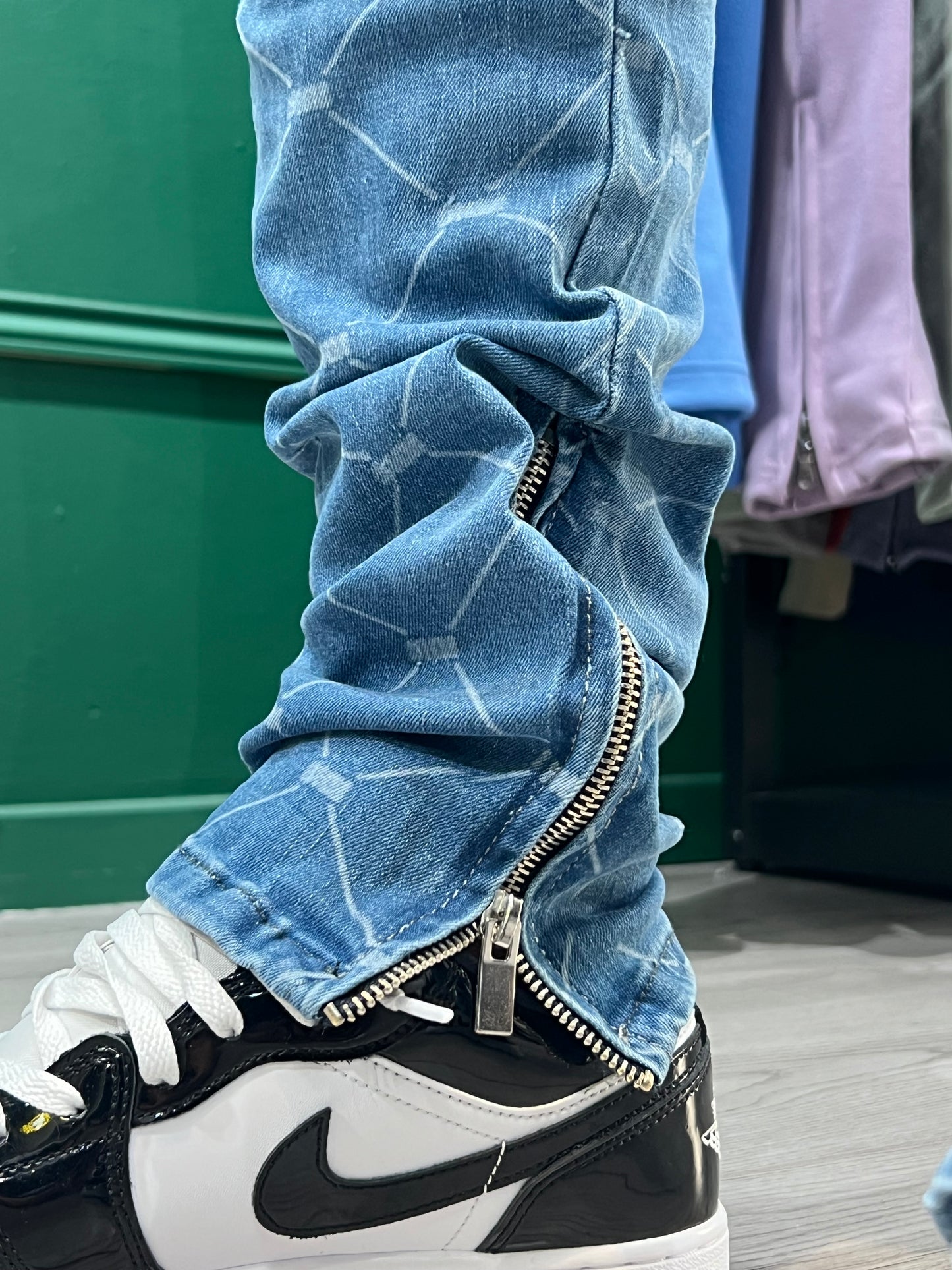 ZIPPED JEANS - PRIME