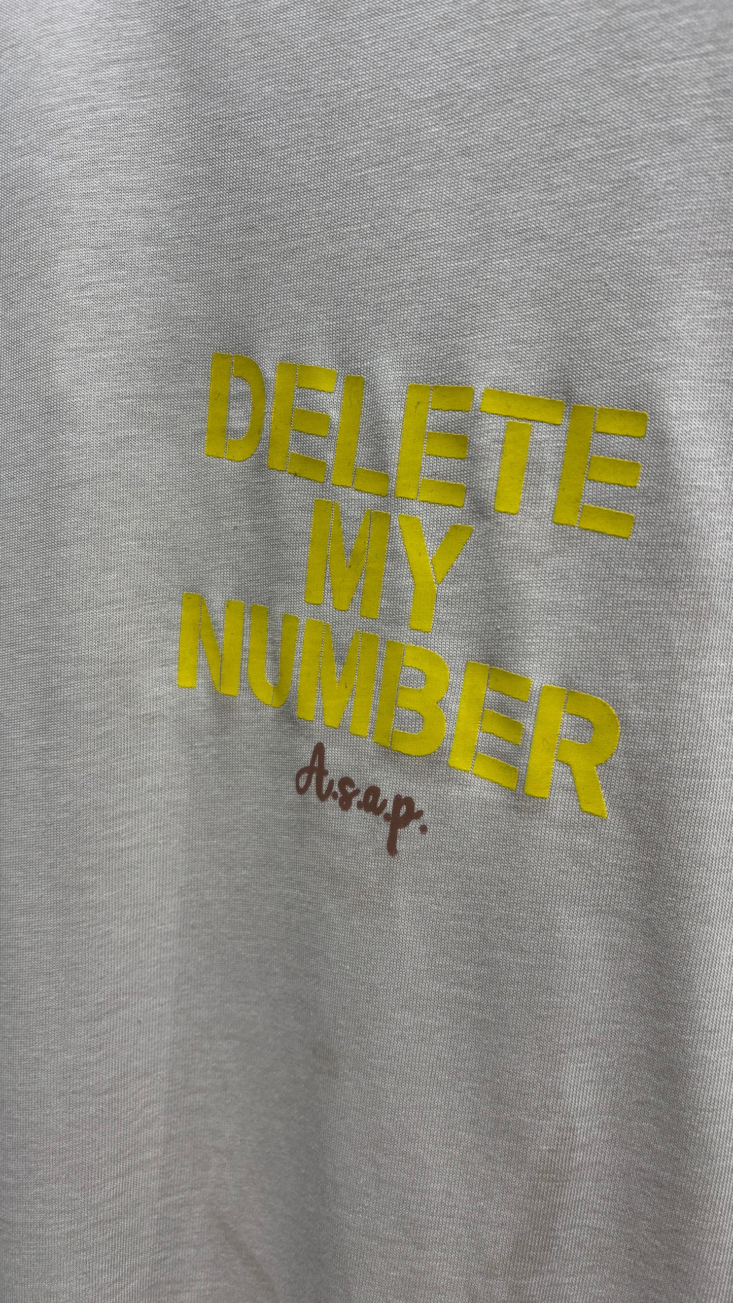 T - SHIRT - DELET NUMBER - HB STORE