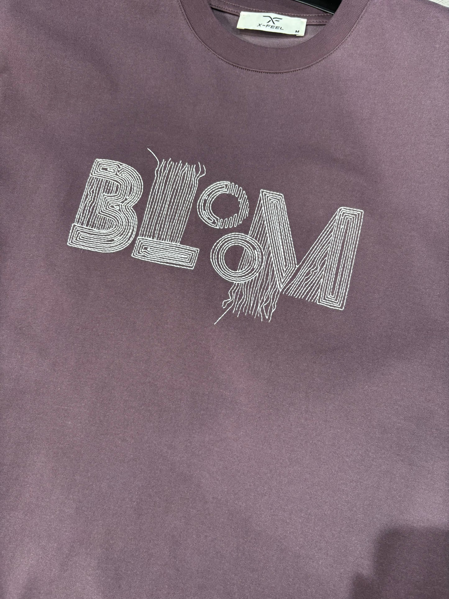 T-SHIRT - BLOOM