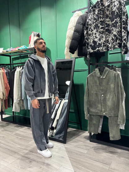 ENSEMBLE - ESSENTIAL FIT