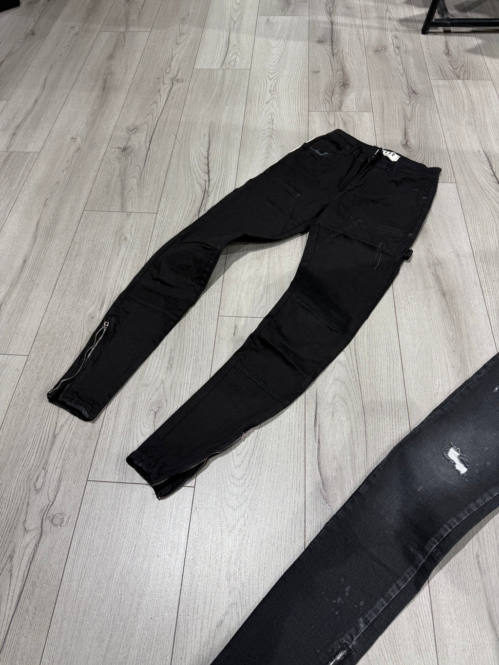 JEAN ZIPPÉ - BLACKZIIPED - HB STORE