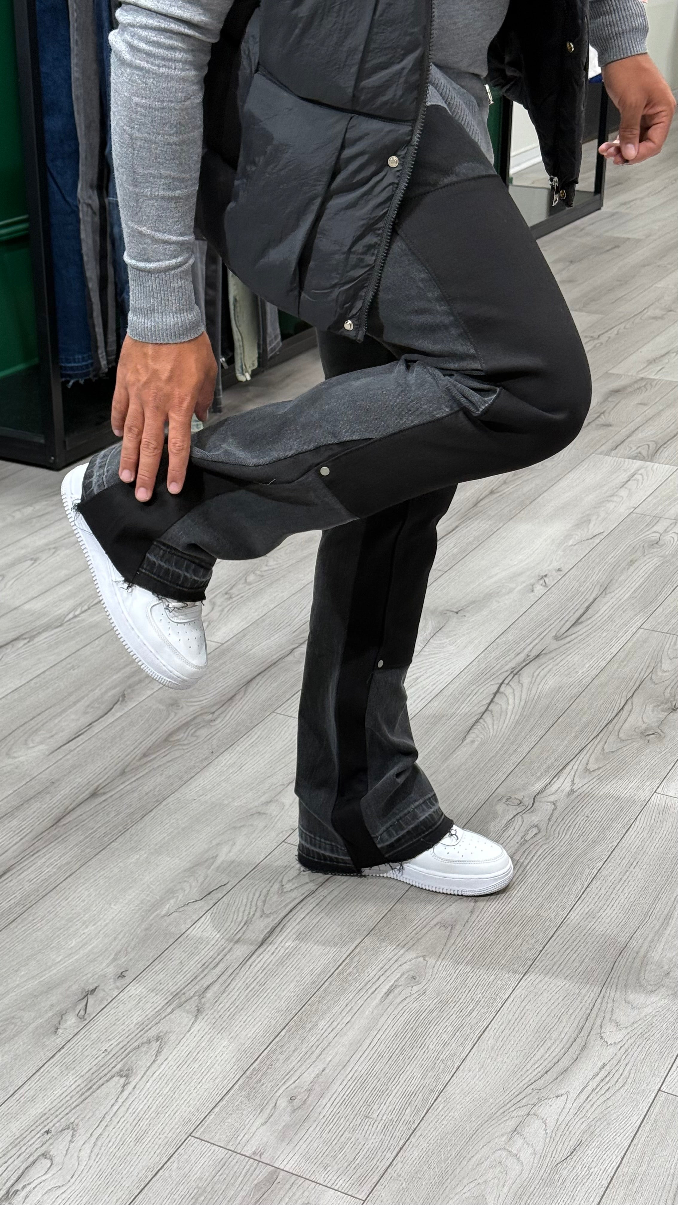 Selected Variant Image