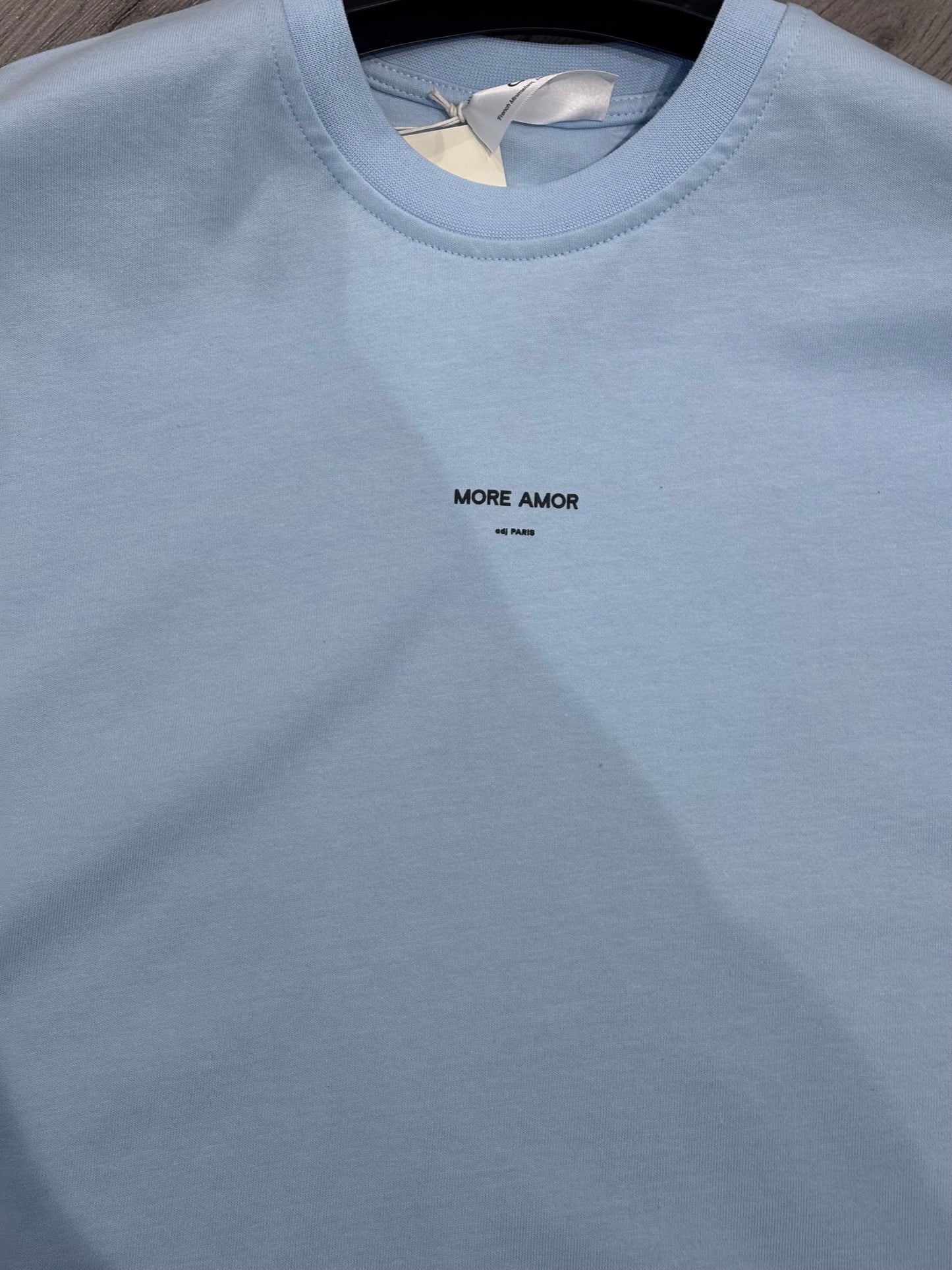 T-SHIRT - MORE AMOR