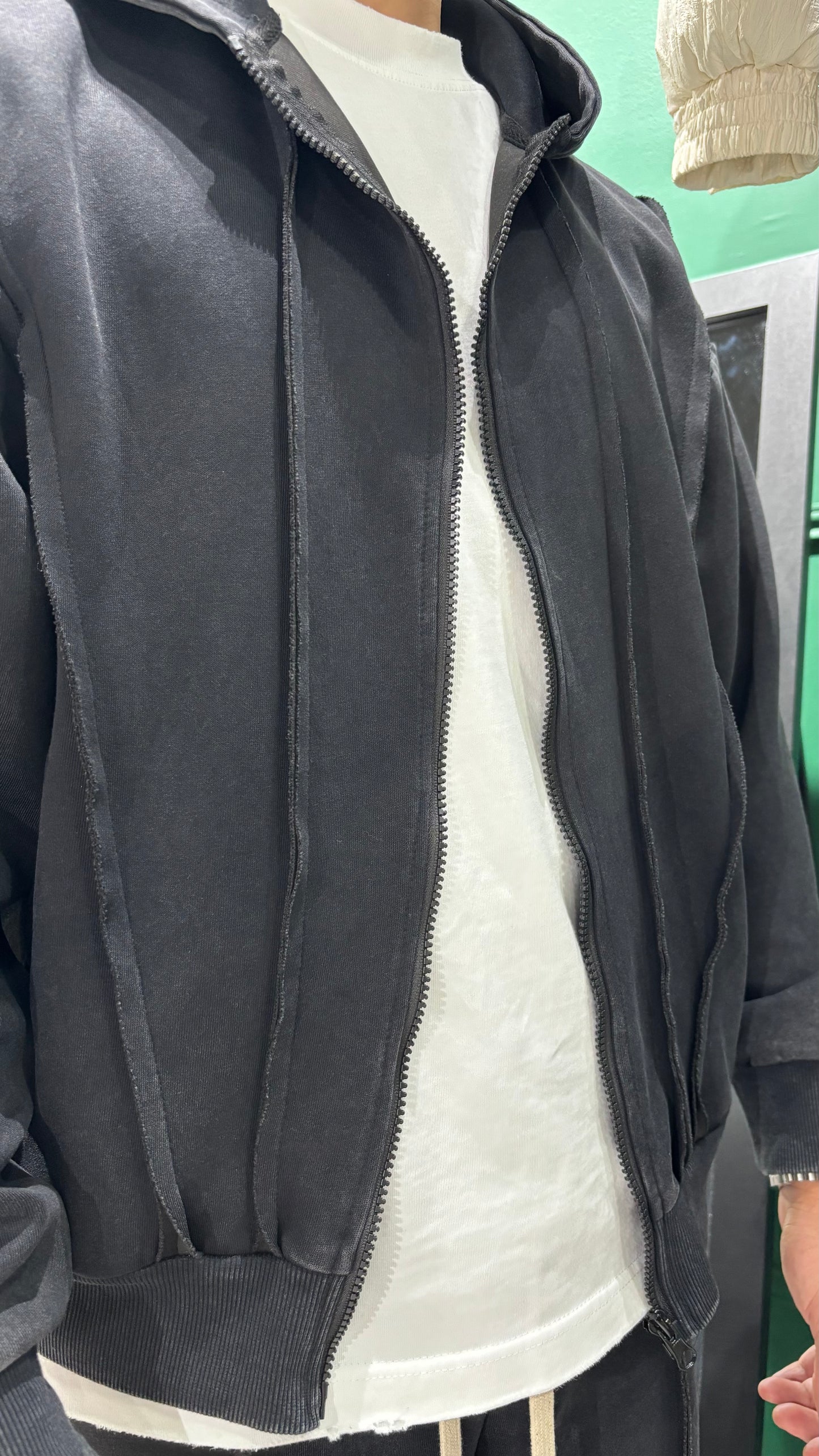 ENSEMBLE - ESSENTIAL FIT