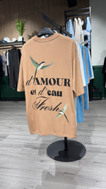 Lade das Bild in den Galerie-Viewer, T - SHIRT - AMOUR &amp; WATER - HB STORE

