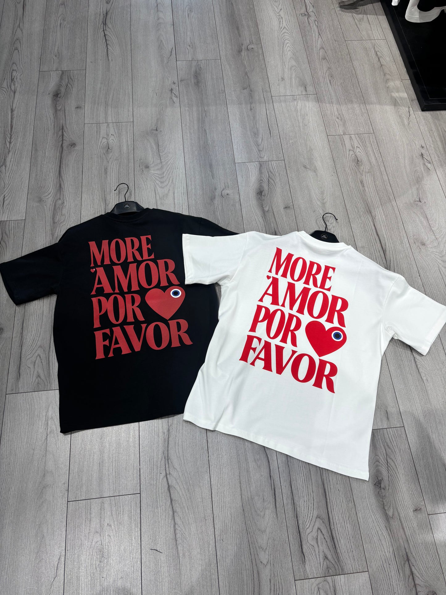 T-SHIRT - MORE AMOR