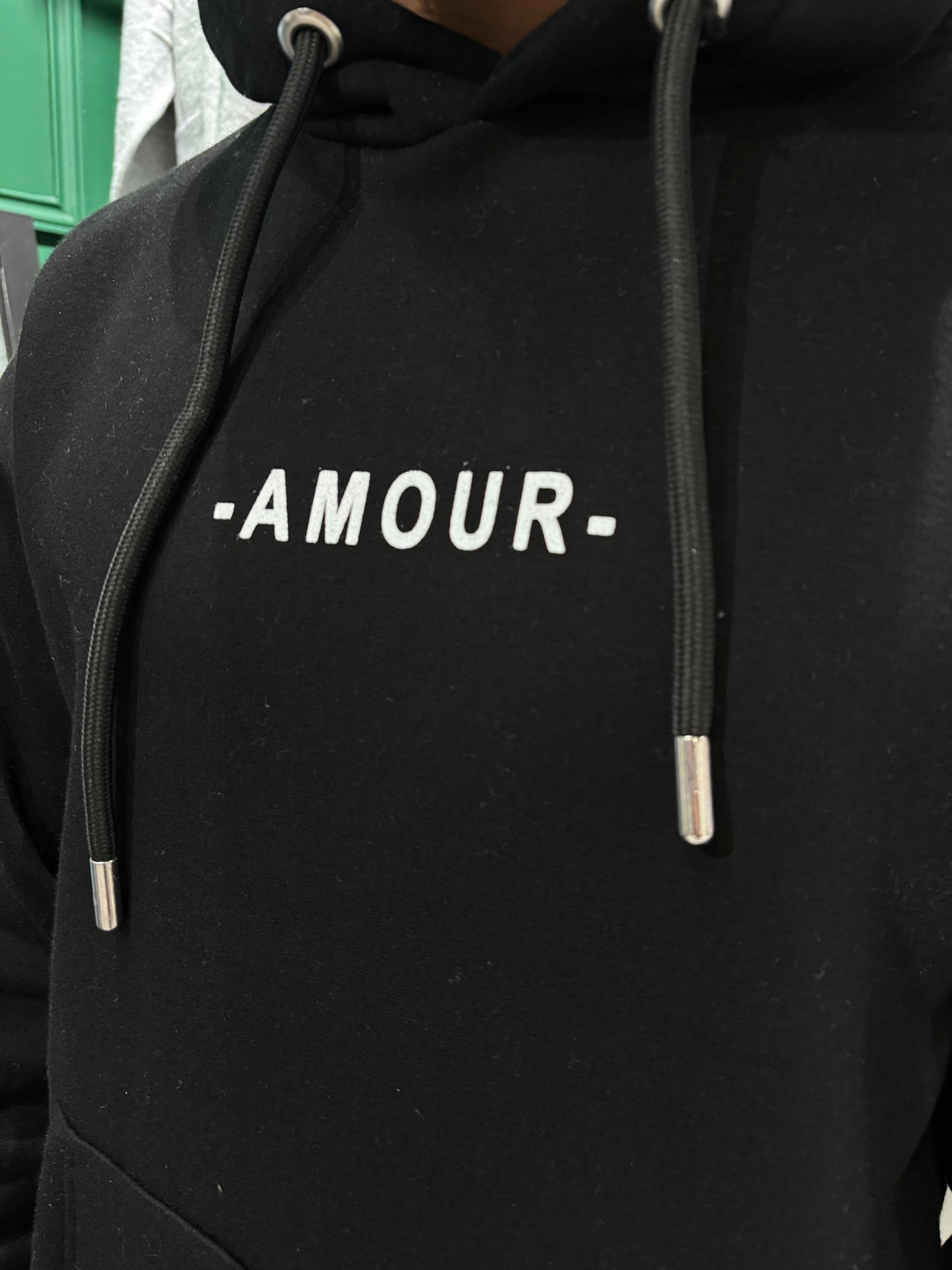 SWEAT AMOUR