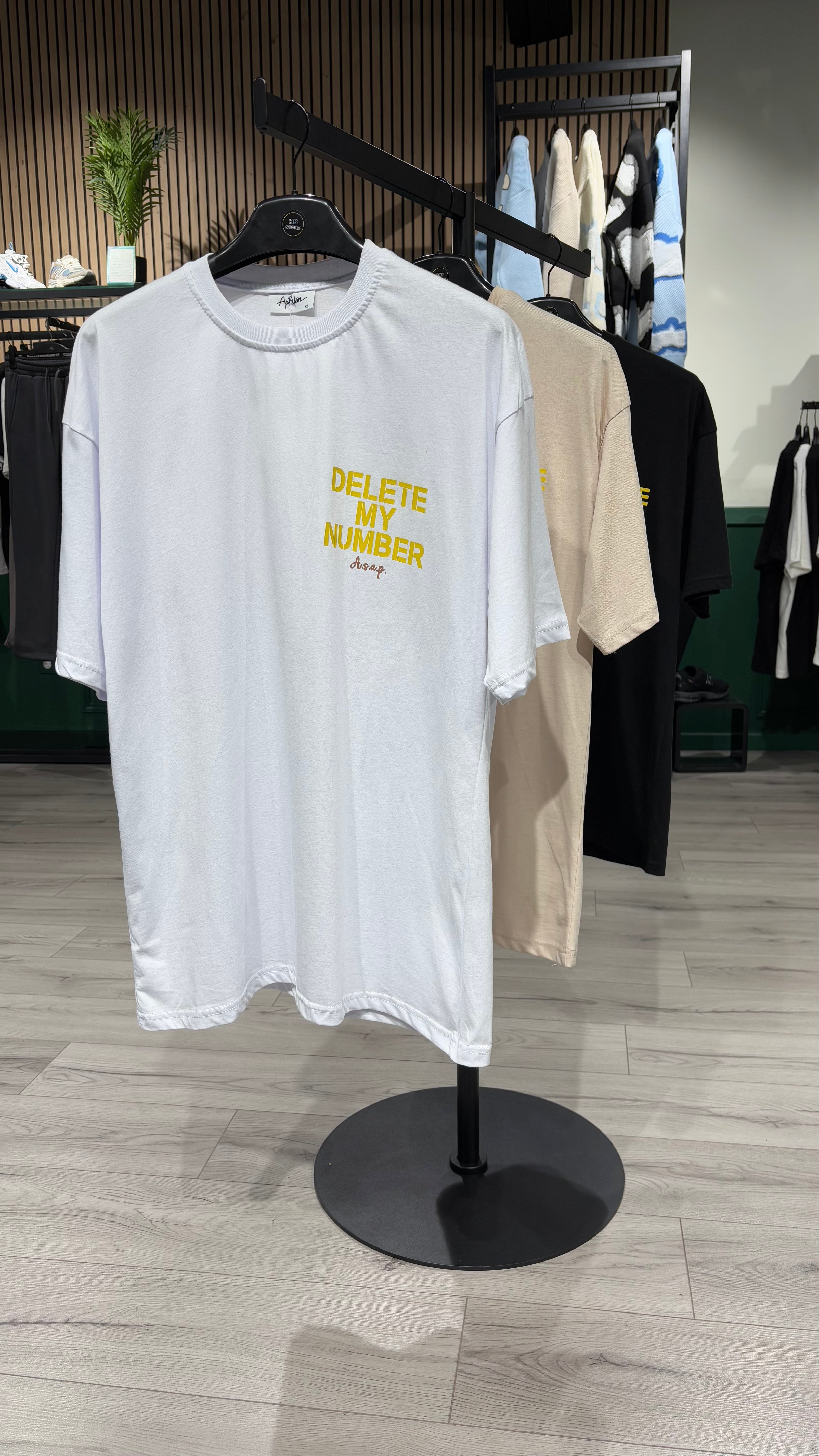T - SHIRT - DELET NUMBER - HB STORE