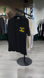 Lade das Bild in den Galerie-Viewer, T - SHIRT - DELET NUMBER - HB STORE
