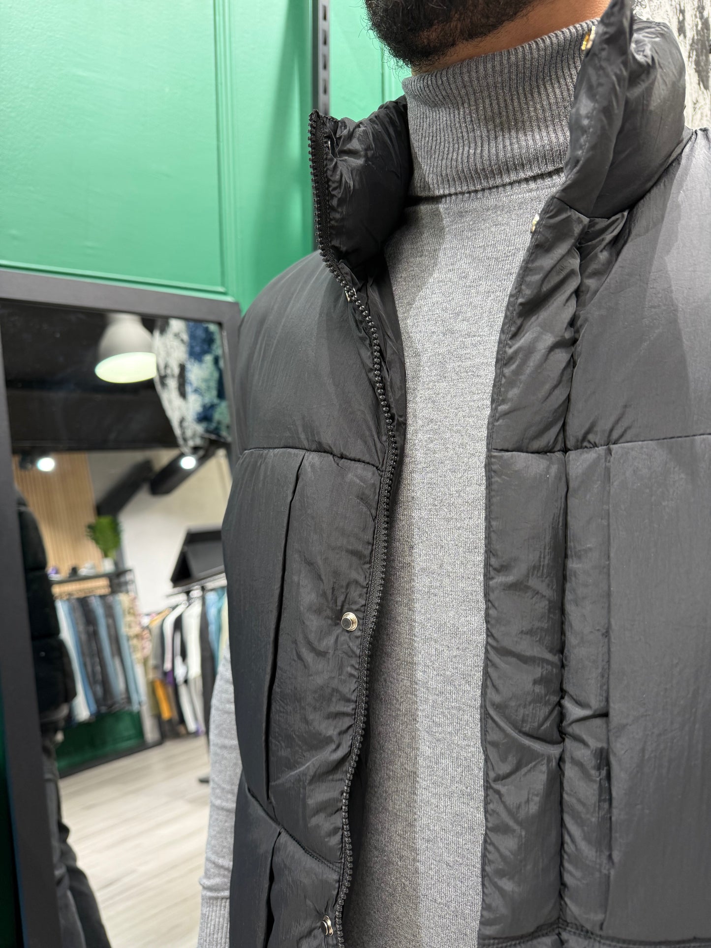 DOUDOUNE SANS MANCHE