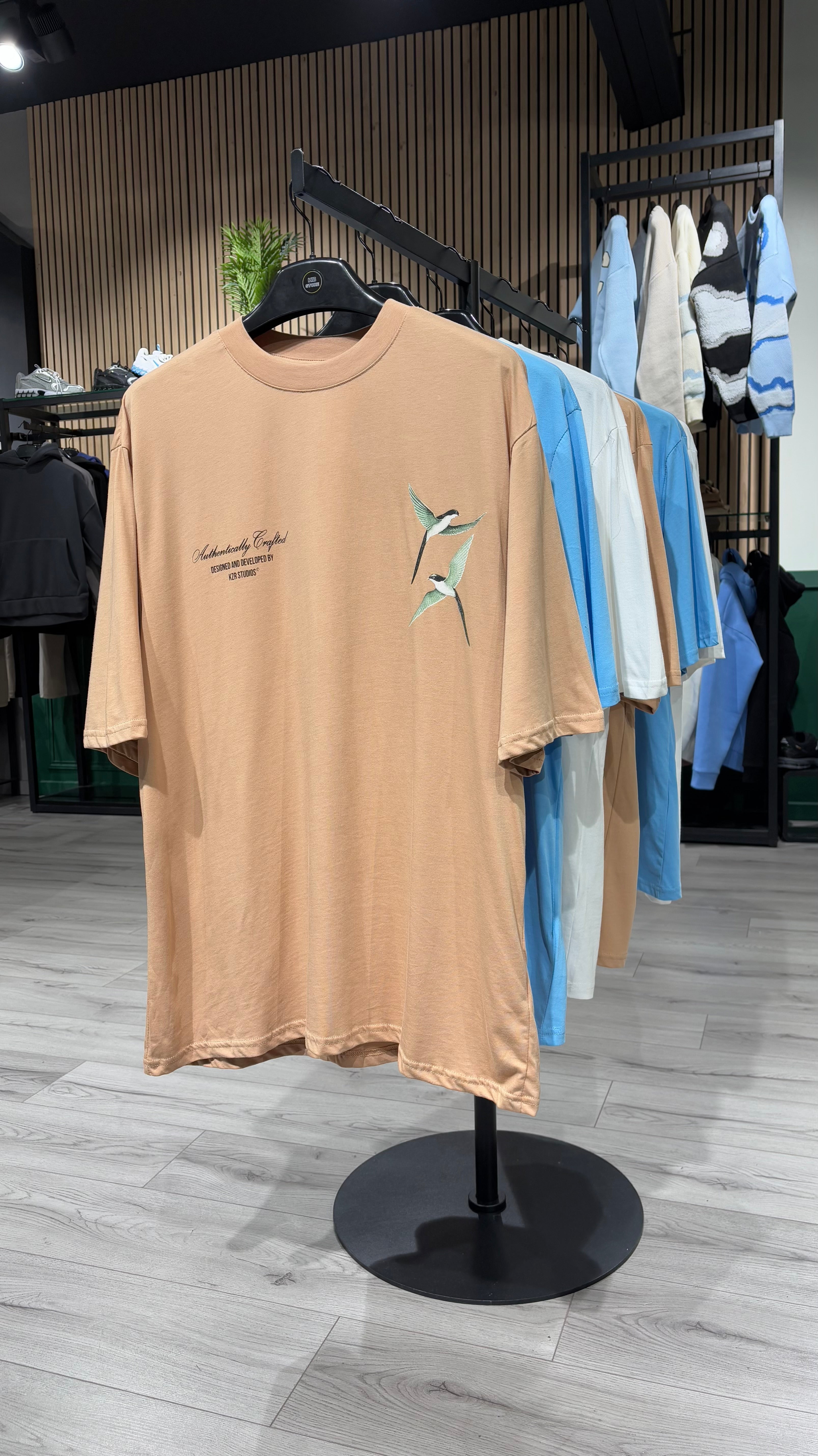T - SHIRT - AMOUR & WATER - HB STORE