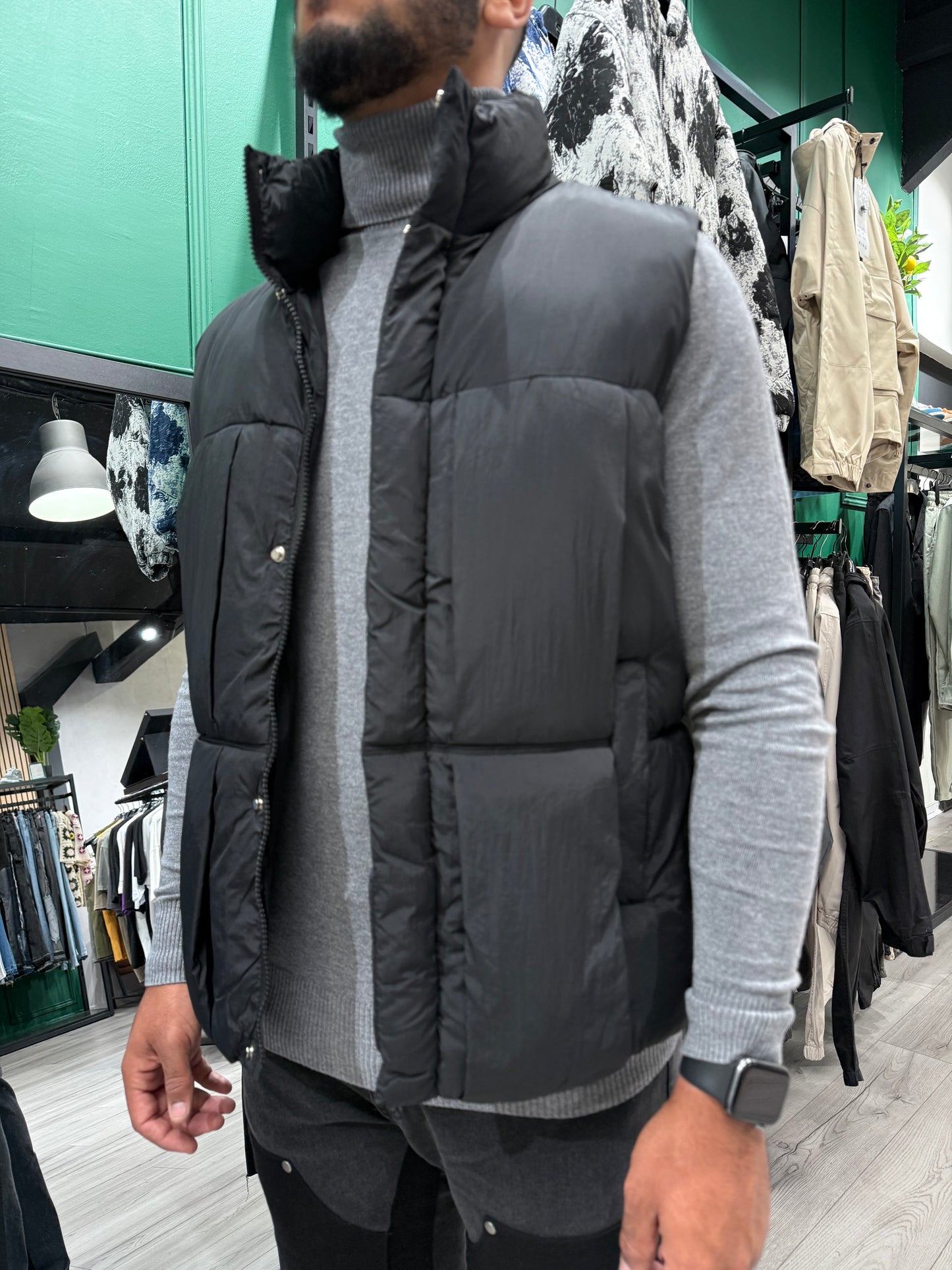 DOUDOUNE SANS MANCHE