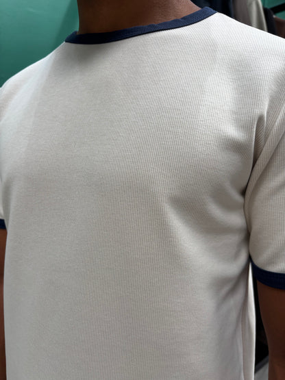 T-SHIRT - VINTAGE
