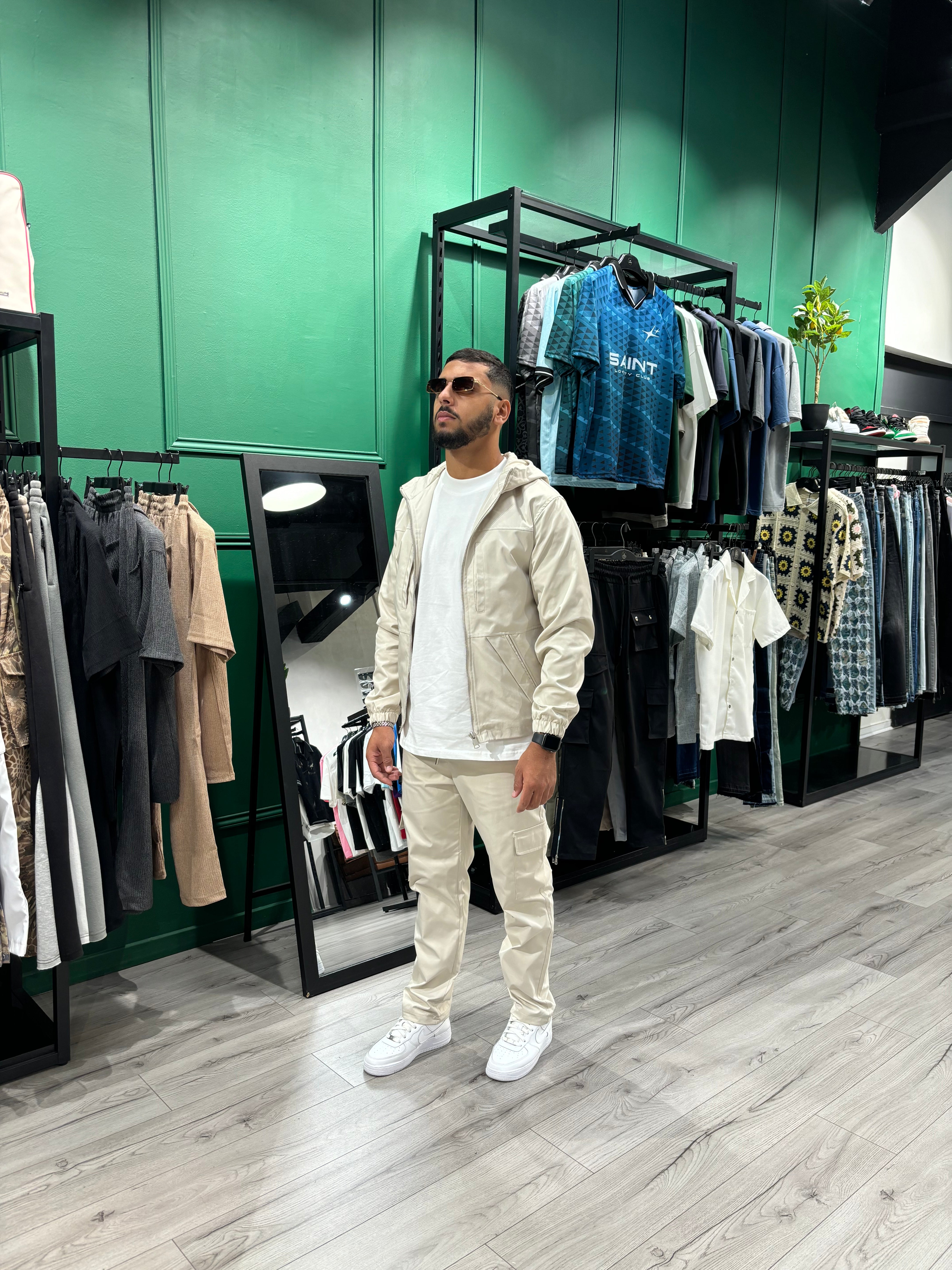 Selected Variant Image