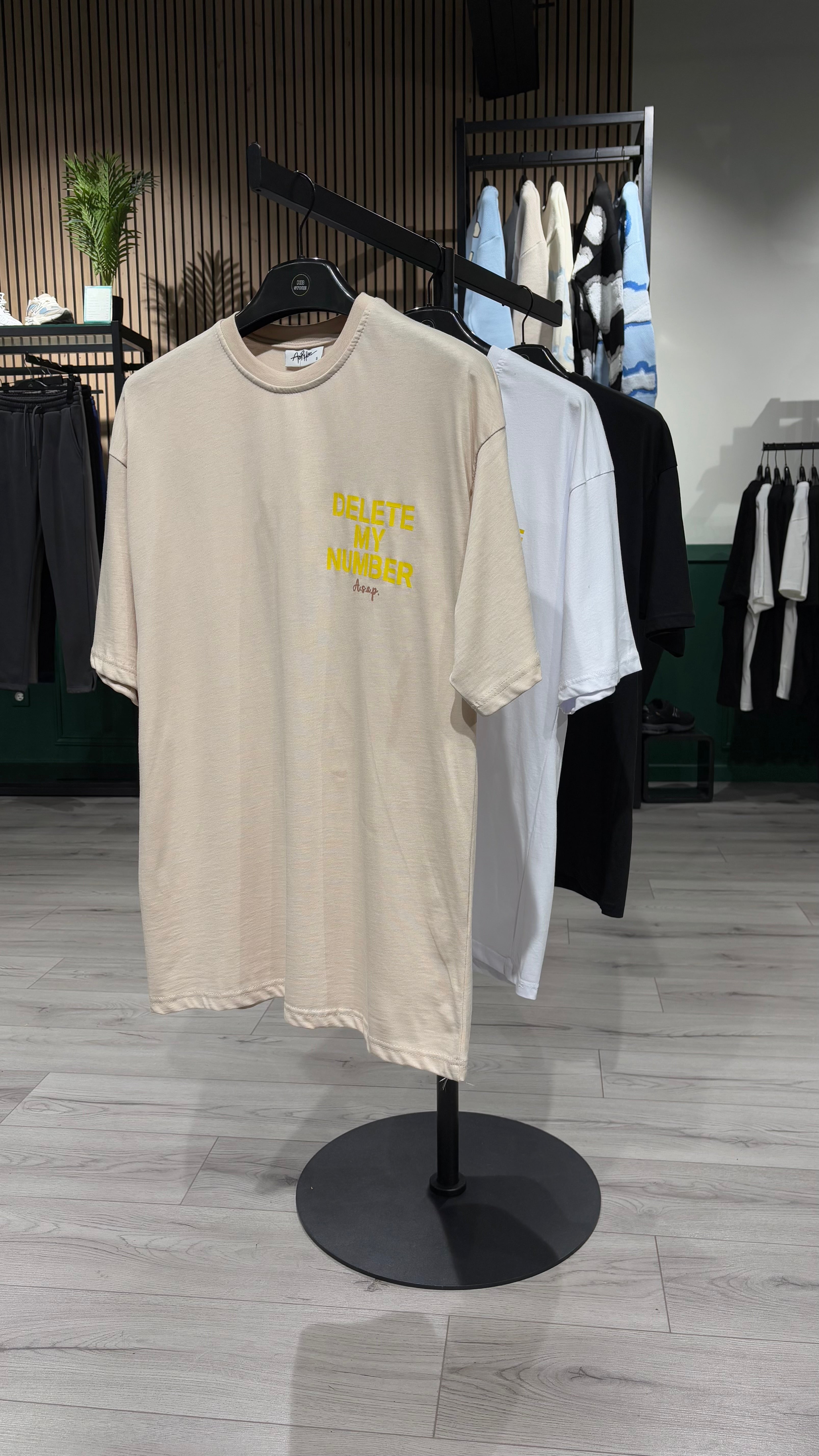 T - SHIRT - DELET NUMBER - HB STORE