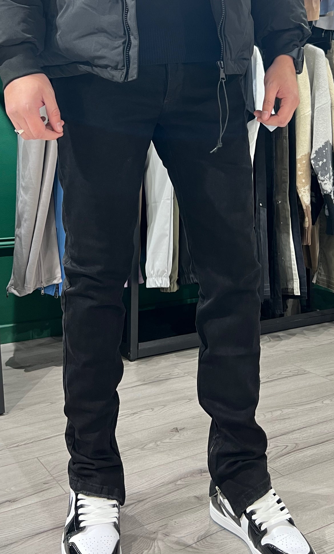 JEAN ZIPPÉ - BLACK - HB STORE