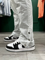 Lade das Bild in den Galerie-Viewer, CARGO 3 BOUTONS - GRIS
