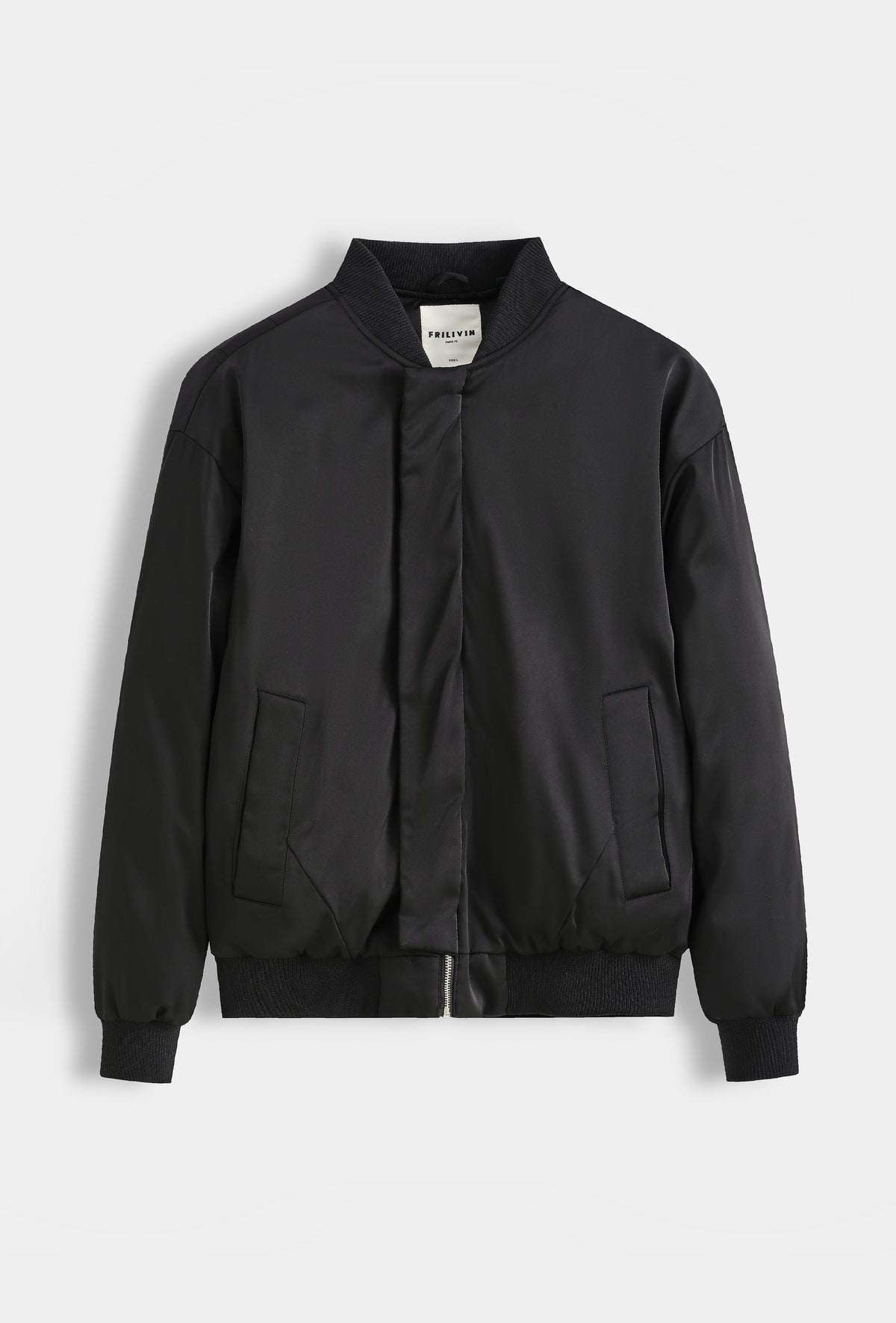 VESTE  NOVA
