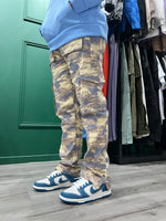 Load image into Gallery viewer, CARGO CAMO - POUTINE 
