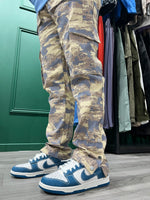 Load image into Gallery viewer, CARGO CAMO - POUTINE 
