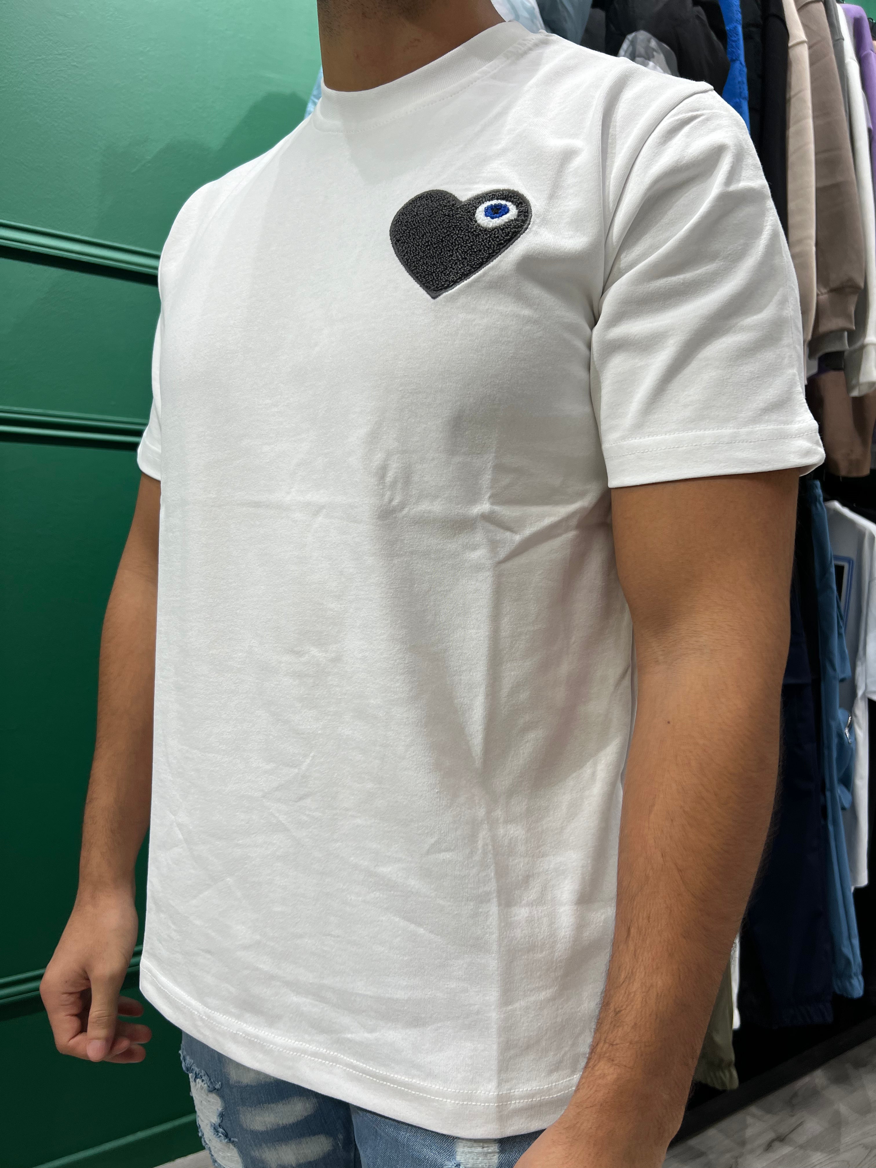 CAMISETA TINDER - BLANCO