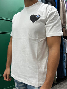 CAMISETA TINDER - BLANCO