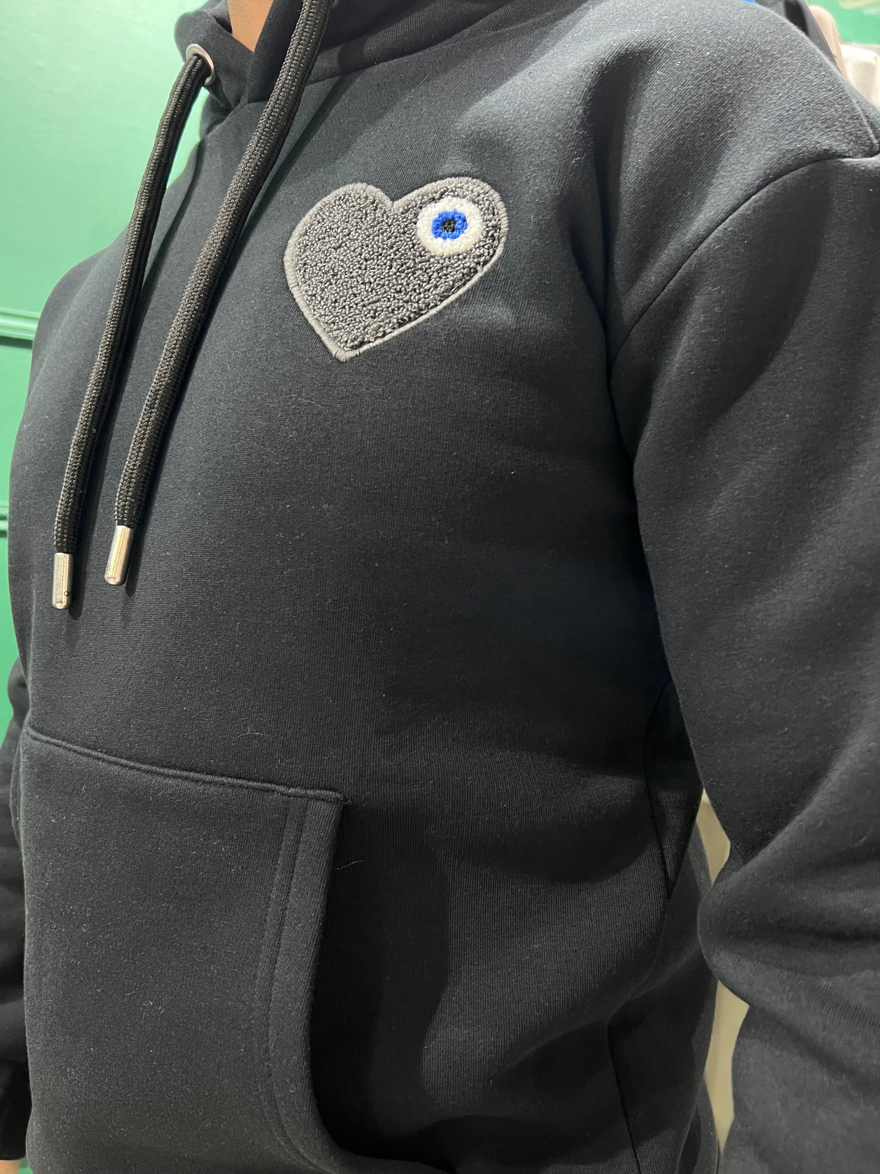 TINDER SWEATSHIRT - BLACK