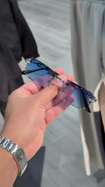 Load and play video in Gallery viewer, LUNETTE - BLUE SILVER
